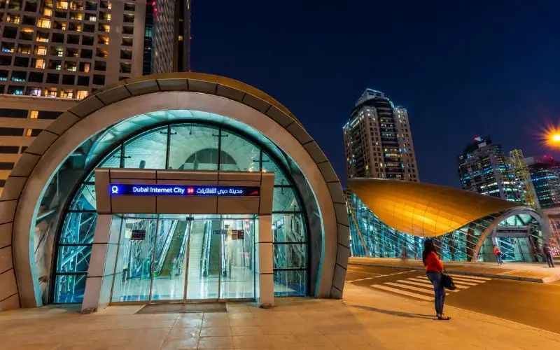 Internet City Metro Station:
